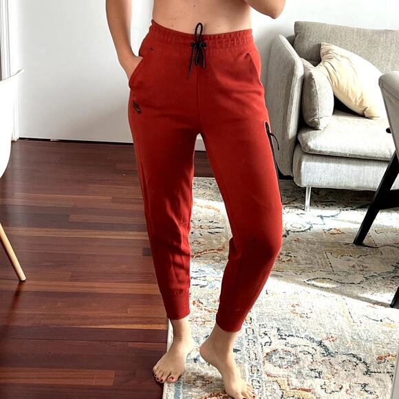 Nike Pants - Nike Tech Fleece Jogger Pants Women's Size XS Red